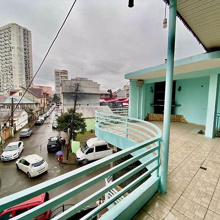 Nino And Ali Apartment Батуми Екстериор снимка