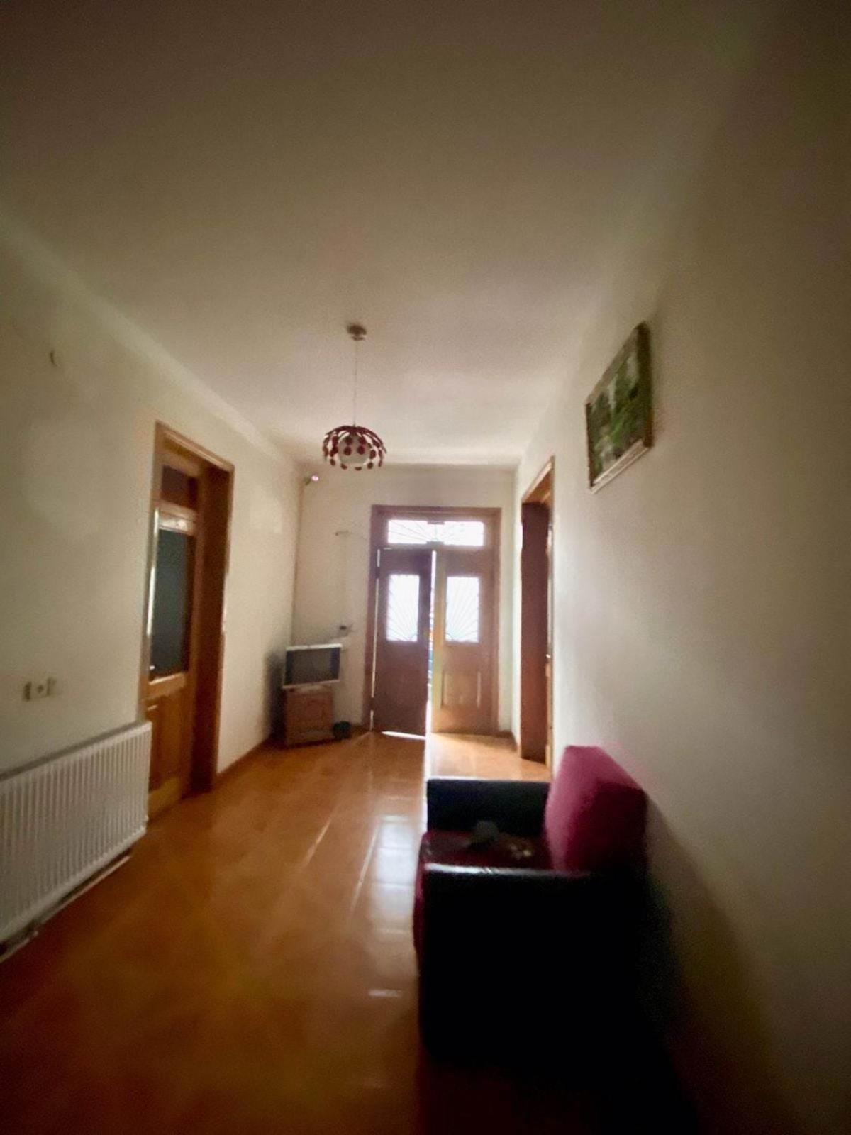 Nino And Ali Apartment Батуми Екстериор снимка