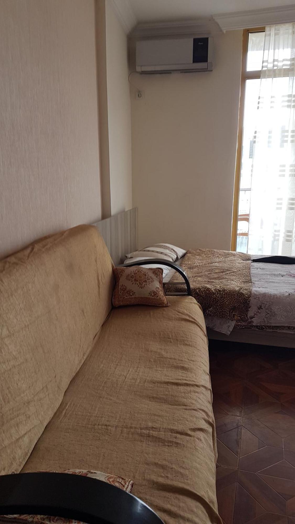 Nino And Ali Apartment Батуми Екстериор снимка