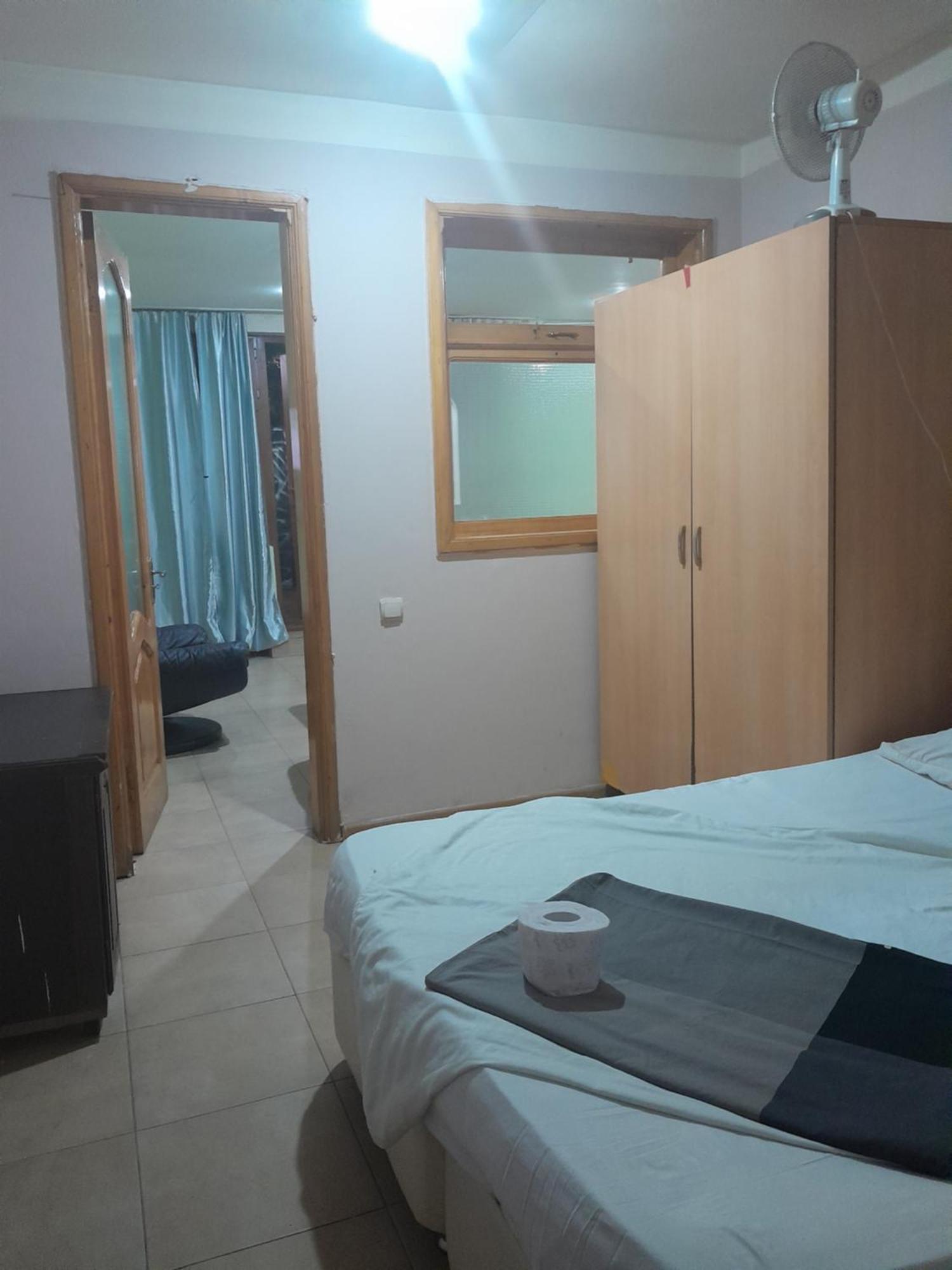 Nino And Ali Apartment Батуми Екстериор снимка