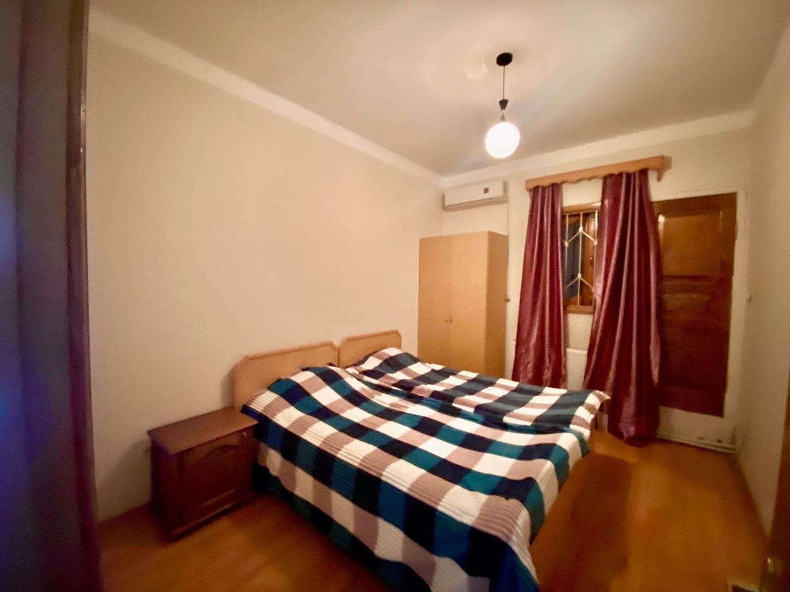 Nino And Ali Apartment Батуми Екстериор снимка