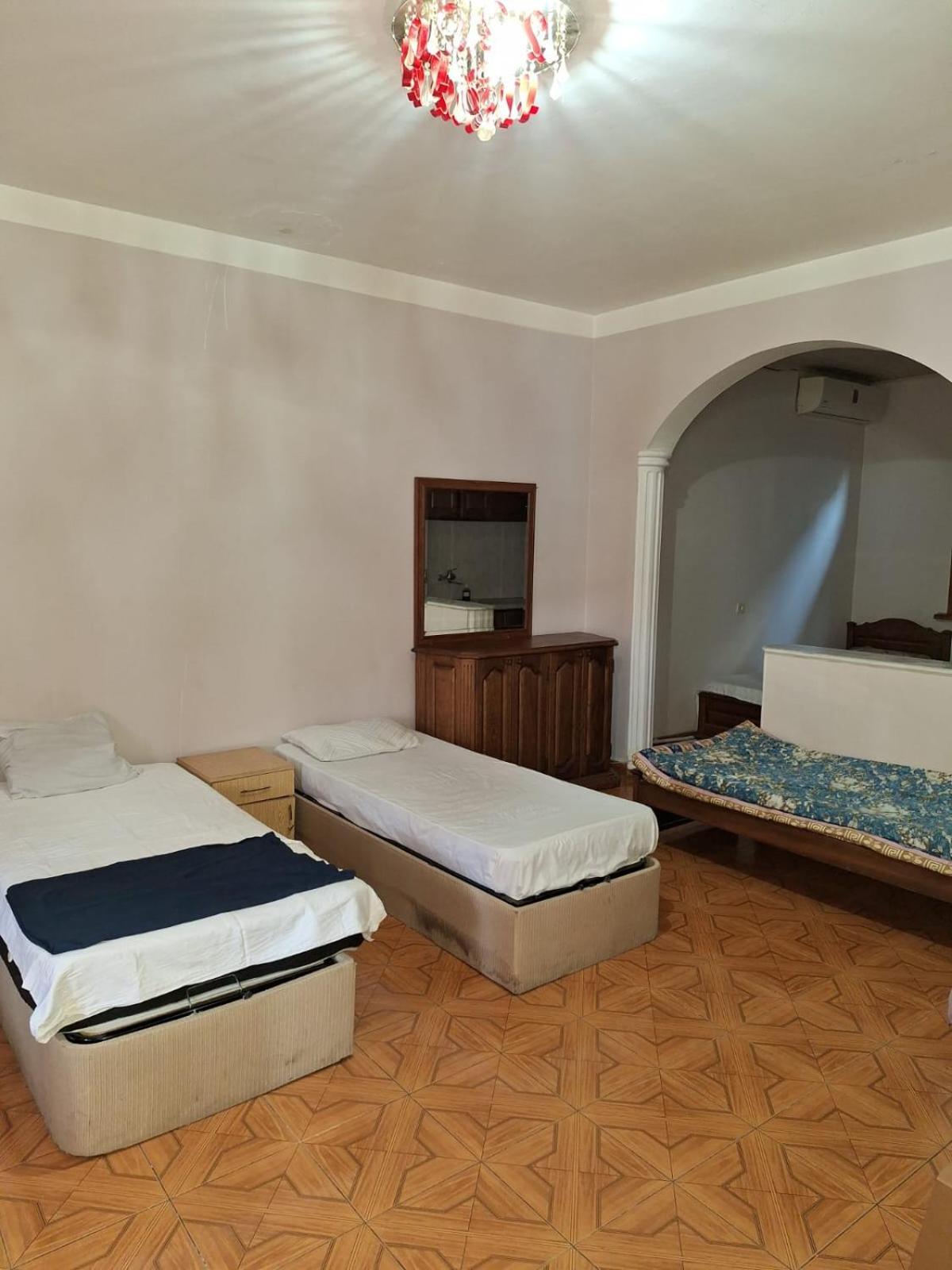 Nino And Ali Apartment Батуми Екстериор снимка