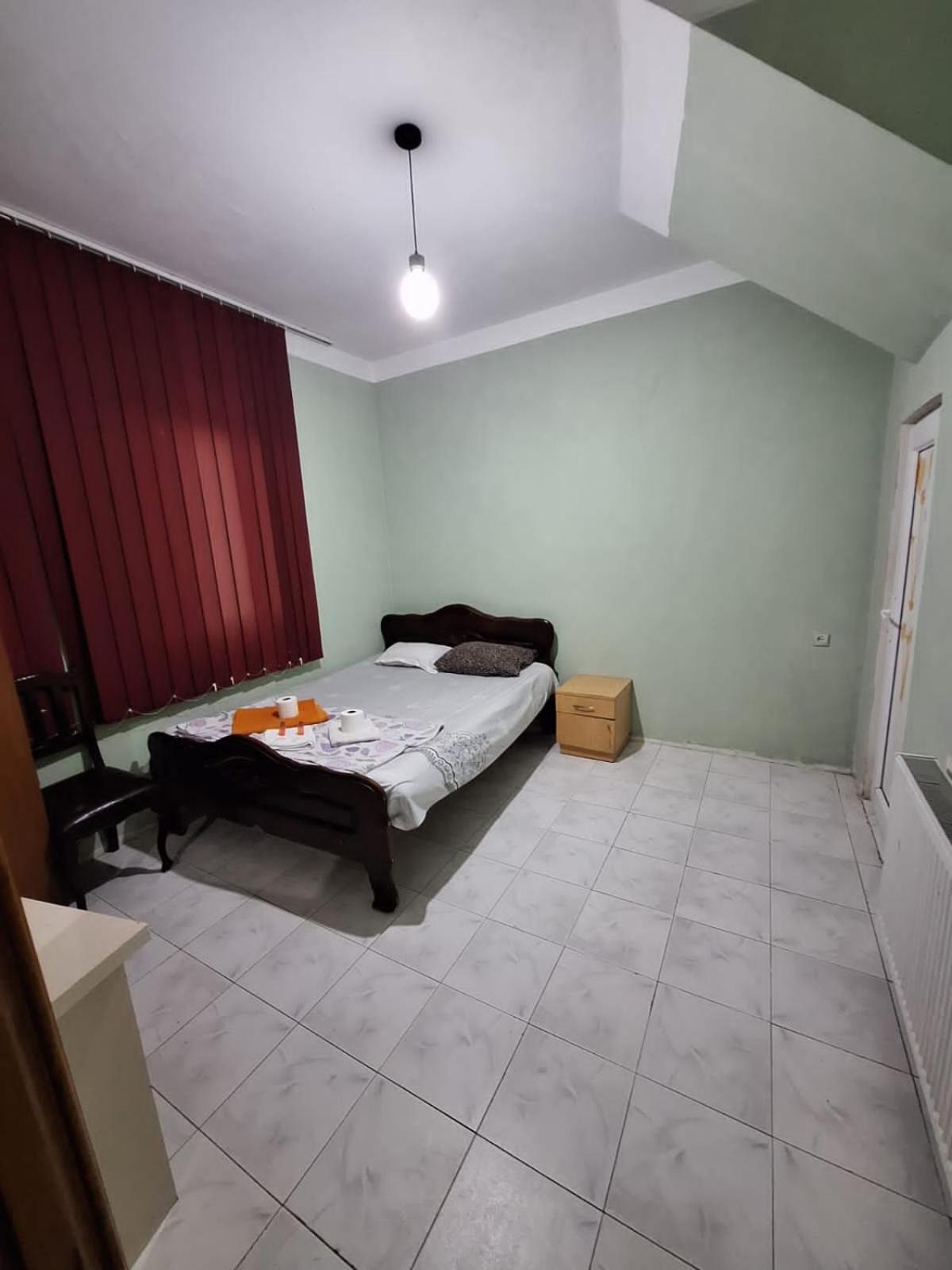 Nino And Ali Apartment Батуми Екстериор снимка